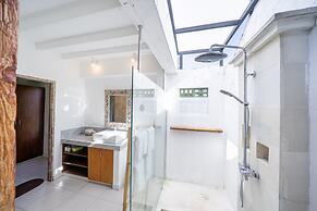 Villa Kainara Seminyak