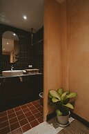 Hotel Clay Chiang Mai