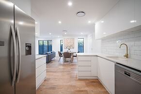 Luxury CBD Townhouse