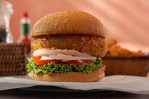 Court Wing Hotel Sukhumvit Bangkok