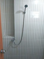 OYO Life 92745 The Margo Monthly Stay