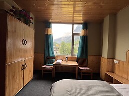 The Locals By Roomshala