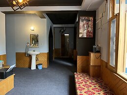 The Locals By Roomshala