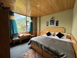 The Locals By Roomshala