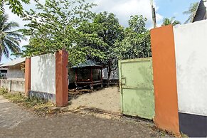 OYO Life  93058 Kos Subur