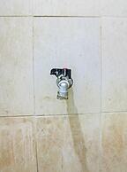 OYO Life 92853 Kost 999