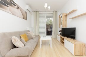 Apartment Business Centre by Renters