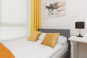 Apartment Business Centre by Renters