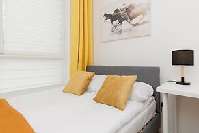 Apartment Business Centre by Renters