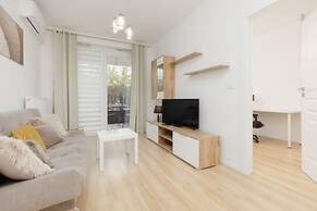 Apartment Business Centre by Renters