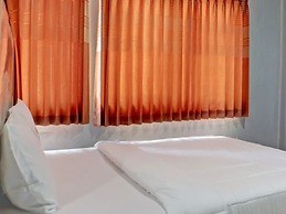 OYO Life 92830 Homestay Slamet Riadi Iv