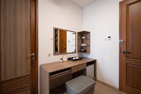 Cove Bening Boutique (Syariah)