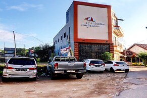 OYO Life 92707 D-akomiba Residence