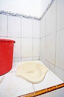 OYO Life 92937 Kost Putri Sarkara Syariah