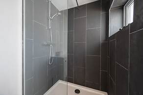 Durham View by Tŷ SA