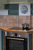 Classic Warsaw by Renters Prestige