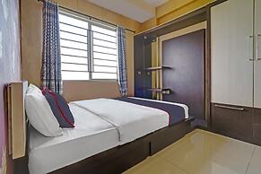 OYO Life 92774 The Edge Apartment By My Home