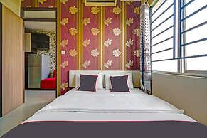 OYO Life 92774 The Edge Apartment By My Home