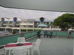 Lovely Flat Next to the Beach - Beahost