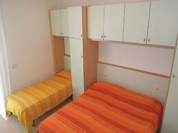 Lovely Flat Next to the Beach - Beahost