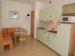 Lovely Flat Next to the Beach - Beahost