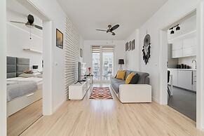 Apartment Zakladowa by Renters