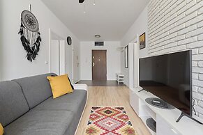 Apartment Zakladowa by Renters