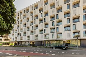 Zabłocie Apartments Cracow by Renters