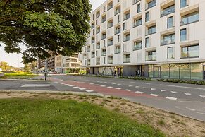 Zabłocie Apartments Cracow by Renters