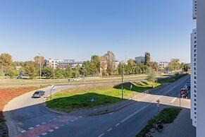 Zabłocie Apartments Cracow by Renters