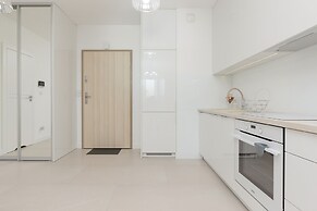 Zabłocie Apartments Cracow by Renters