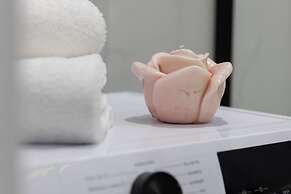 Zabłocie Apartments Cracow by Renters