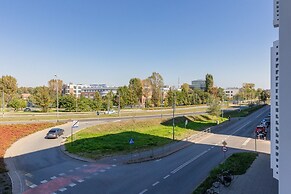 Zabłocie Apartments Cracow by Renters