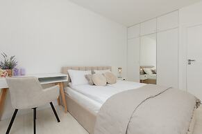 Zabłocie Apartments Cracow by Renters