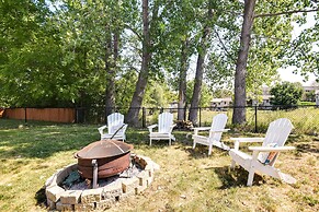 Pet-friendly Iowa City Home With Backyard & Deck!