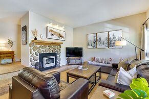 East Vail Condo w/ Pool, Hot Tub, & Free Bus Stop