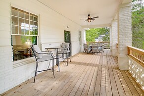 Chic Hot Springs Vacation Rental, Walk to Town!