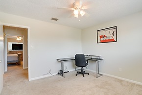 Bossier City Townhome w/ Patio + Outdoor Dining!