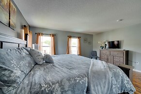 8 Mi to Disney: Home w/ Game Room in Davenport