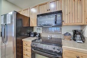 Ski-in Breckenridge Condo w/ Fireplace + Balcony!