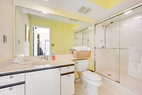 Lovely Naples Vacation Rental w/ Shared Pools!