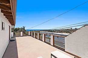 Ocean-view Oasis: Steps to Dana Point Beaches!