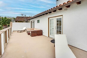 Ocean-view Oasis: Steps to Dana Point Beaches!