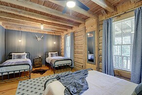 Peaceful Whitley City Cabin on 10 Wooded Acres!