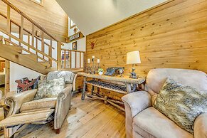 Ruidoso Cabin w/ Deck + Views: 4 Mi to Winter Park