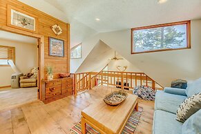 Ruidoso Cabin w/ Deck + Views: 4 Mi to Winter Park