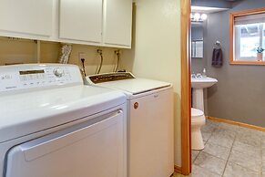 Furnished Deck + Fire Pit: Thornton Family Retreat