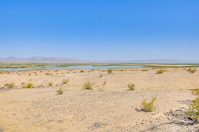 5 Mi to River: Topock Boating & Off-roading Oasis!