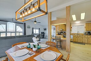 5 Mi to River: Topock Boating & Off-roading Oasis!