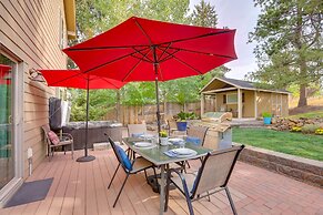 Bend Getaway w/ Private Hot Tub, Patio & Grill!